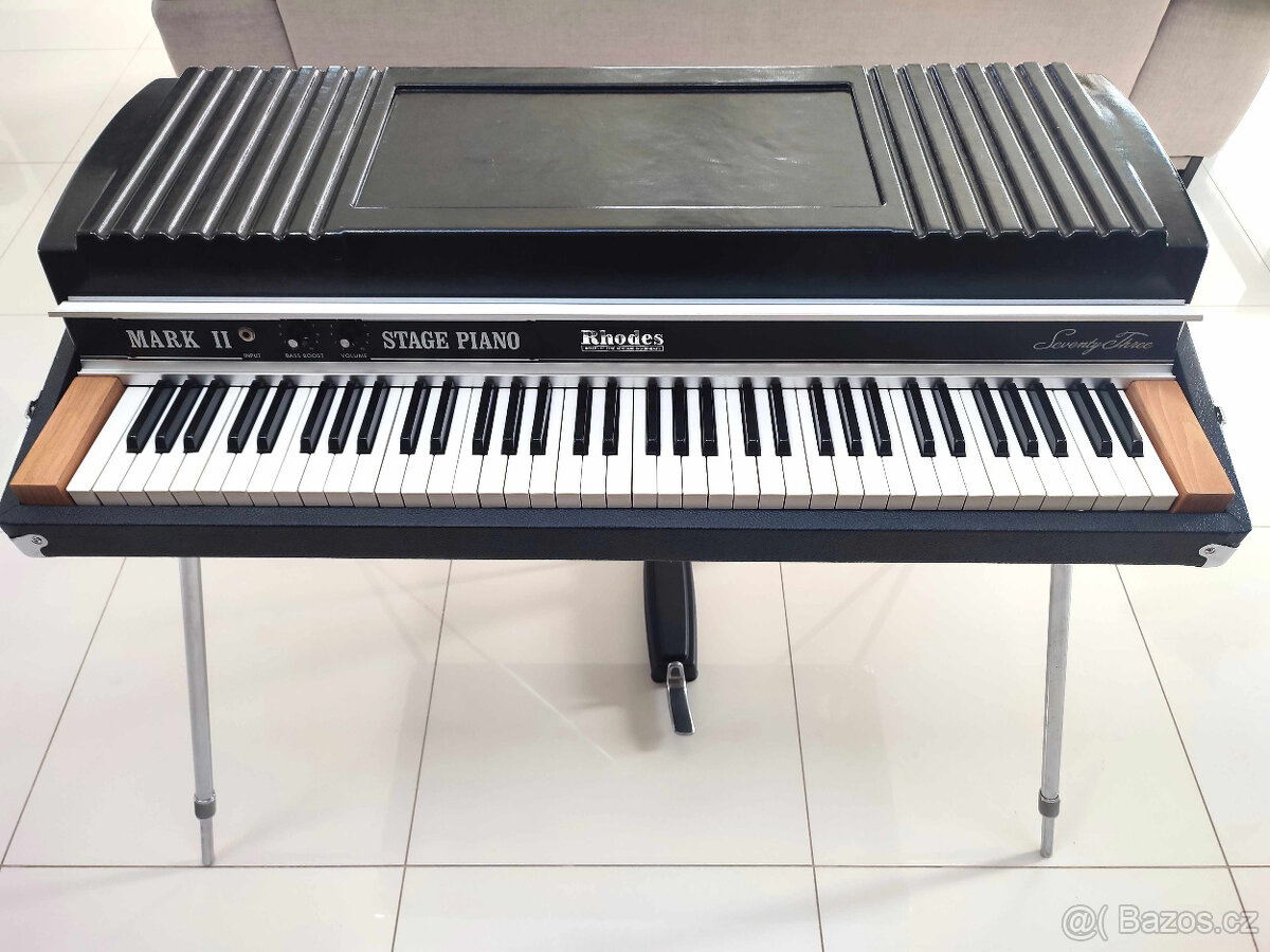 RHODES MARK II SeventyThree rok 1980