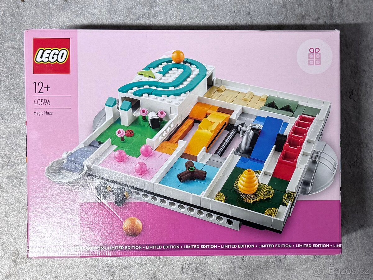 - LEGO 40596 Kouzelné bludiště -