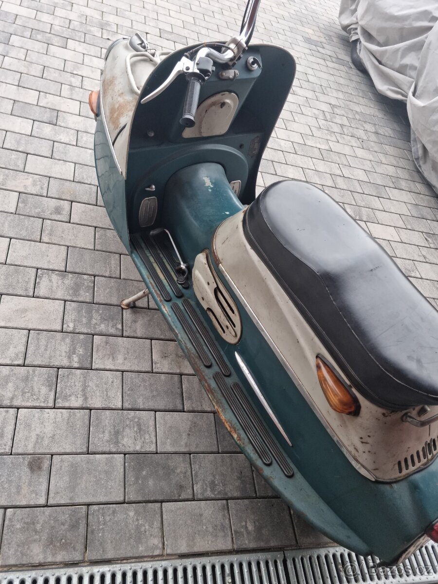 Cz 175 skutr prase