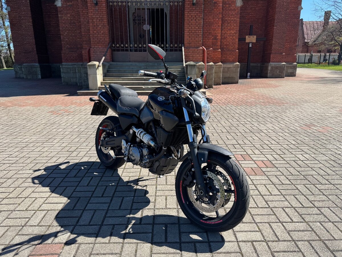Yamaha MT-03