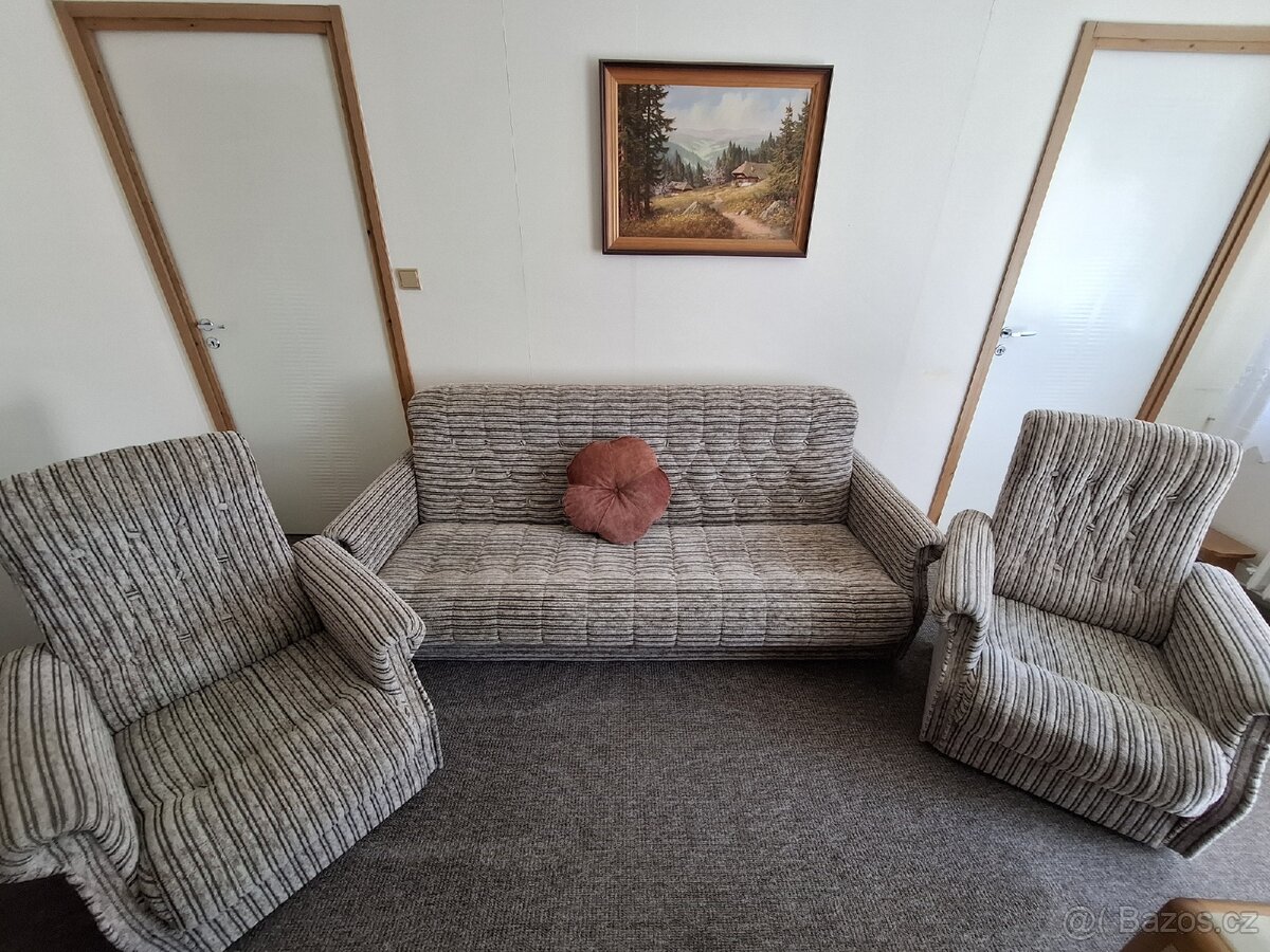 Sedací souprava rozkládací, 2 křesla.