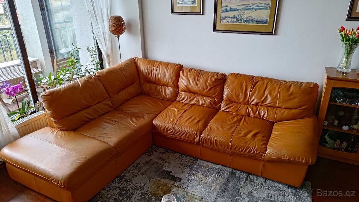 Kožená rohová sedací souprava