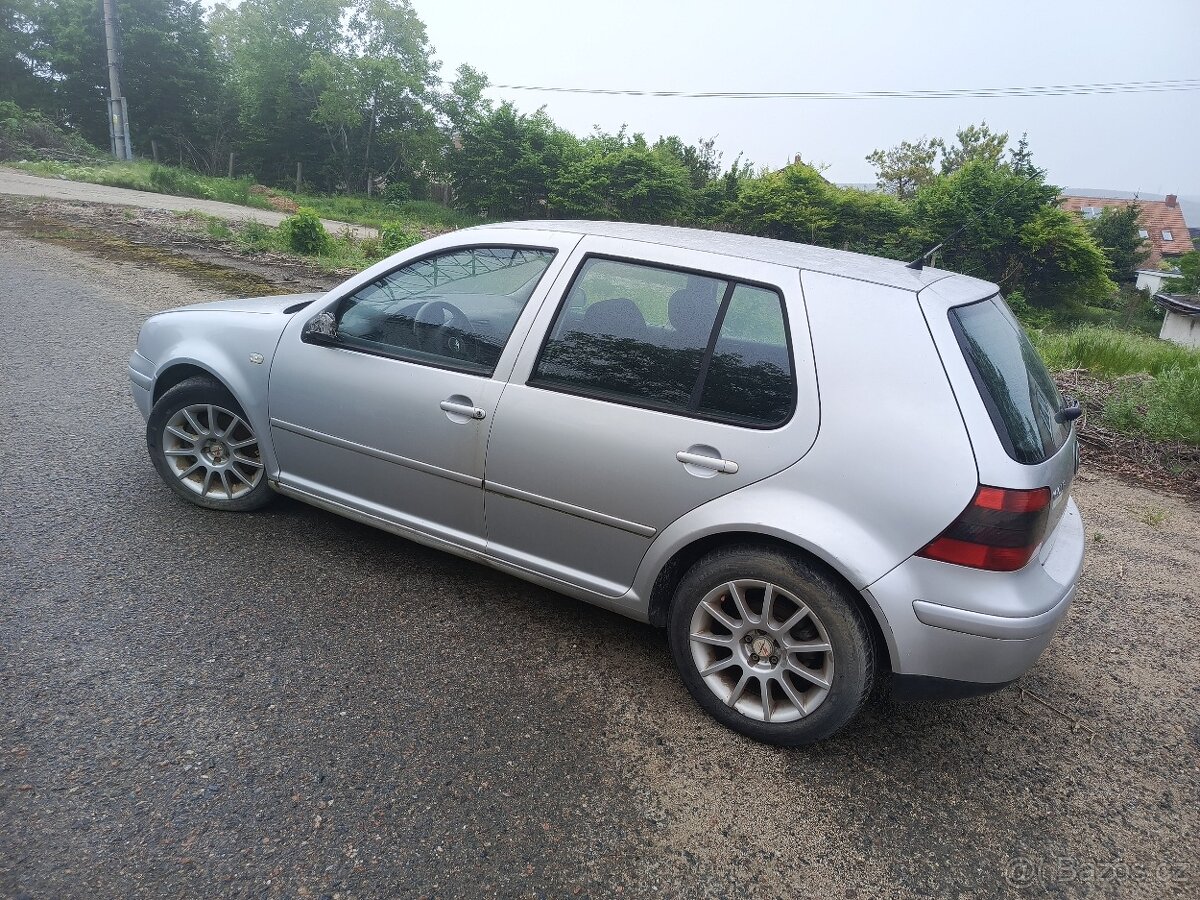 VW GOLF IV 1.9TDi 4x4 na díly nebo přihlášení
