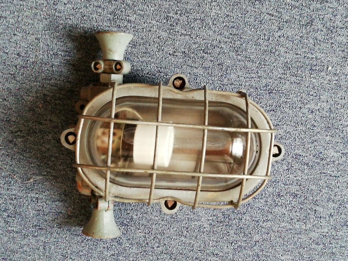 Historické světlo do výbušného prostředí Elektrosvit 18203