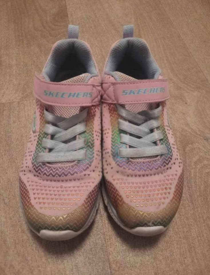Prodám dívčí letní boty Skechers