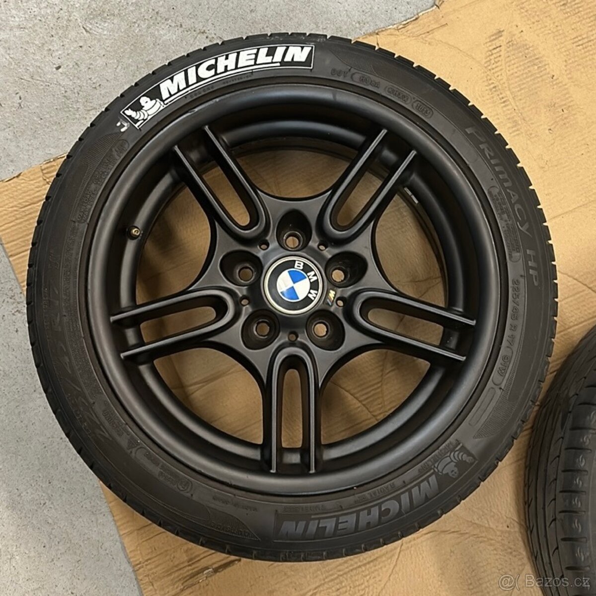 BMW Styling 66 - jednorozměr R17 8j (225)
