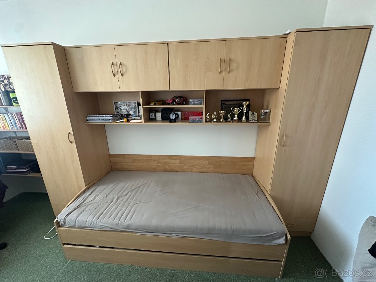 Skříňová sestava a postel dětský/studentsky pokoj