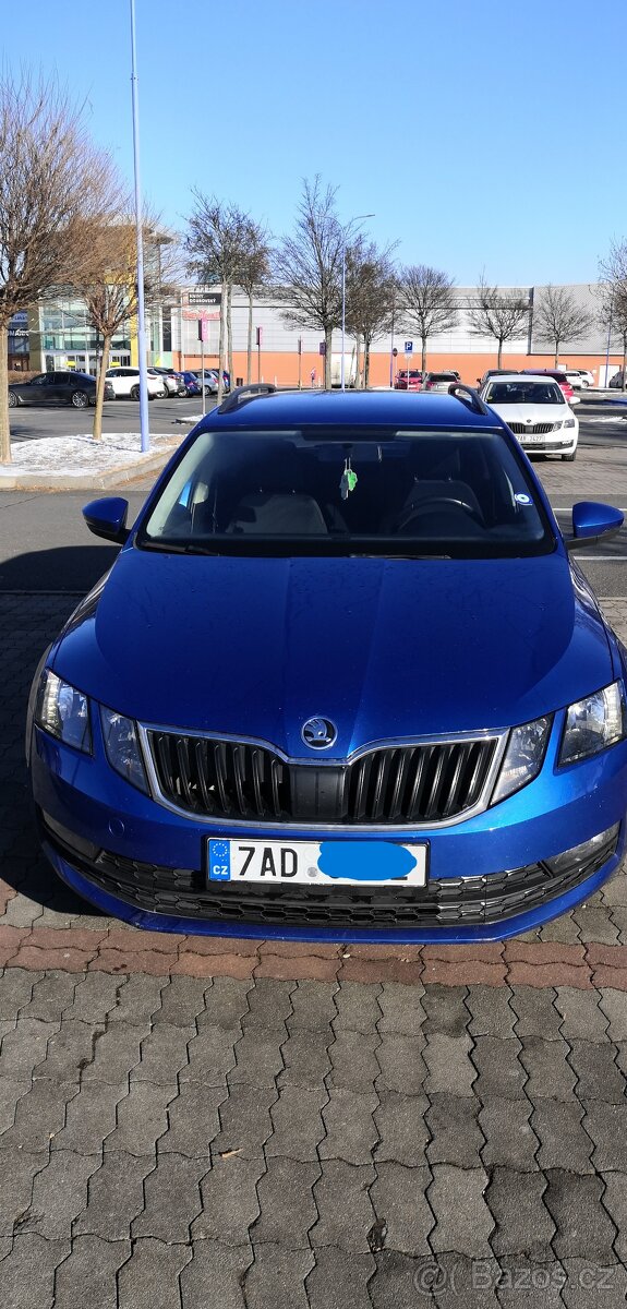 Octavia III - - - >>>. SLEVA