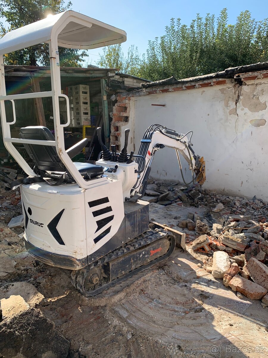 Výkopové a Bourací práce ručně či minibagrem.