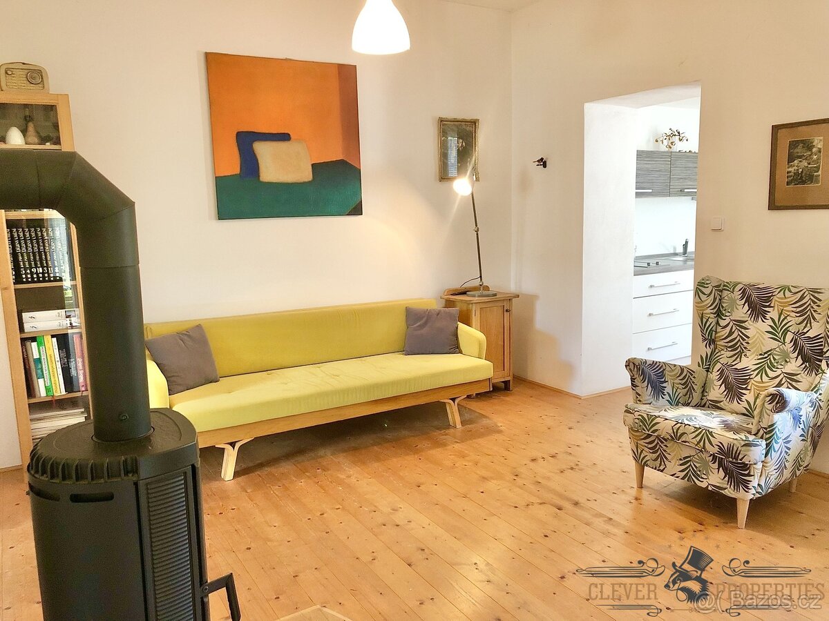 Pronájem útulného  RD, 60 m² - Pardubice - Svítkov