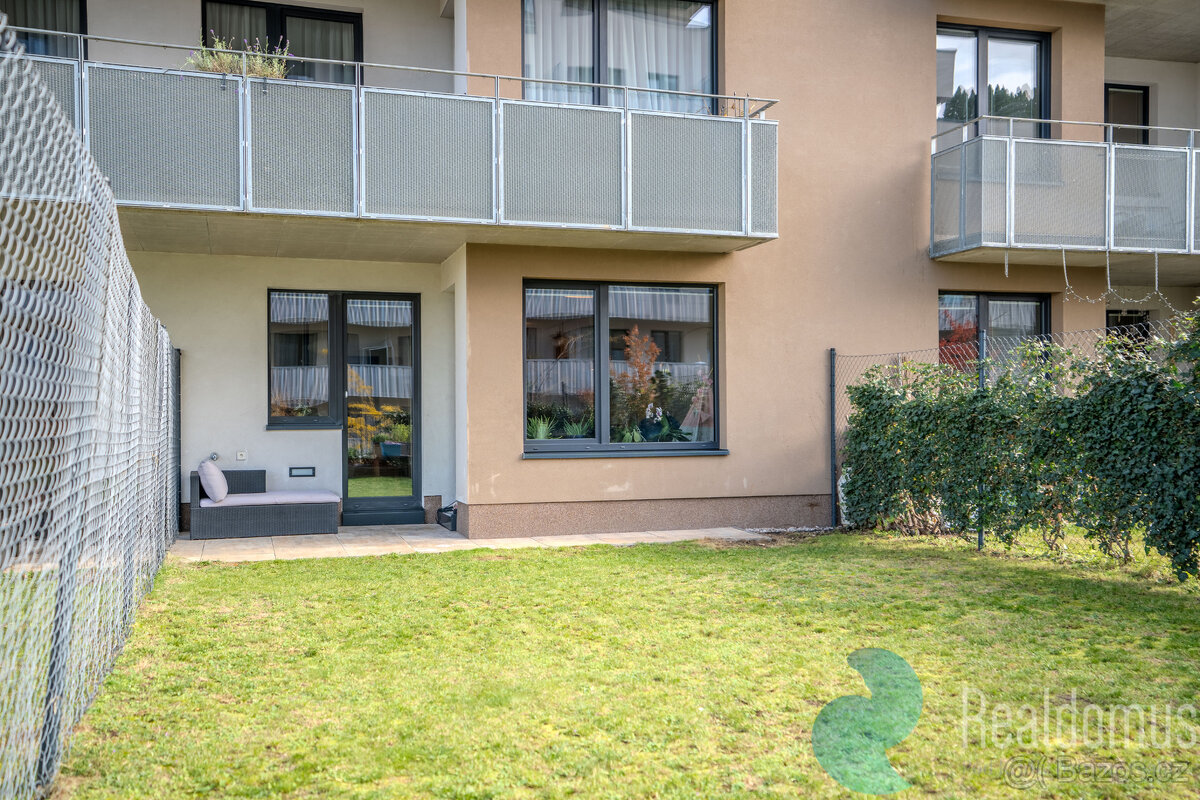 Prodej bytu 2+kk, Praha 3, Strašnice, Zvěřinova