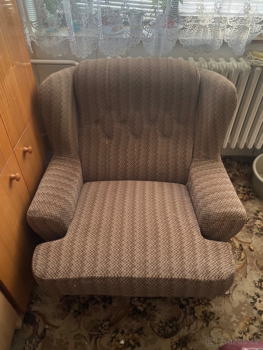 Prodám krásné pohodlné křeslo