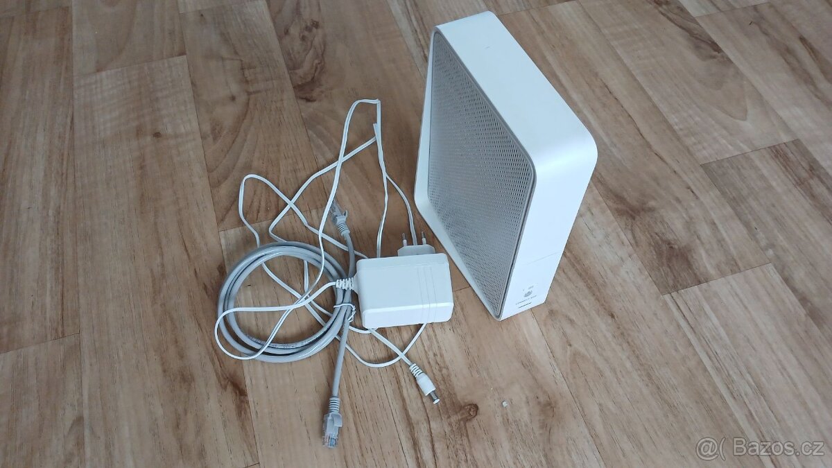 Compal CH7465LG Wi-Fi 2.4/5 GHz modem