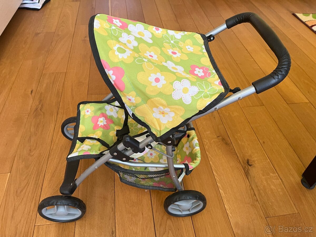 Kočárek - golfky na panenky