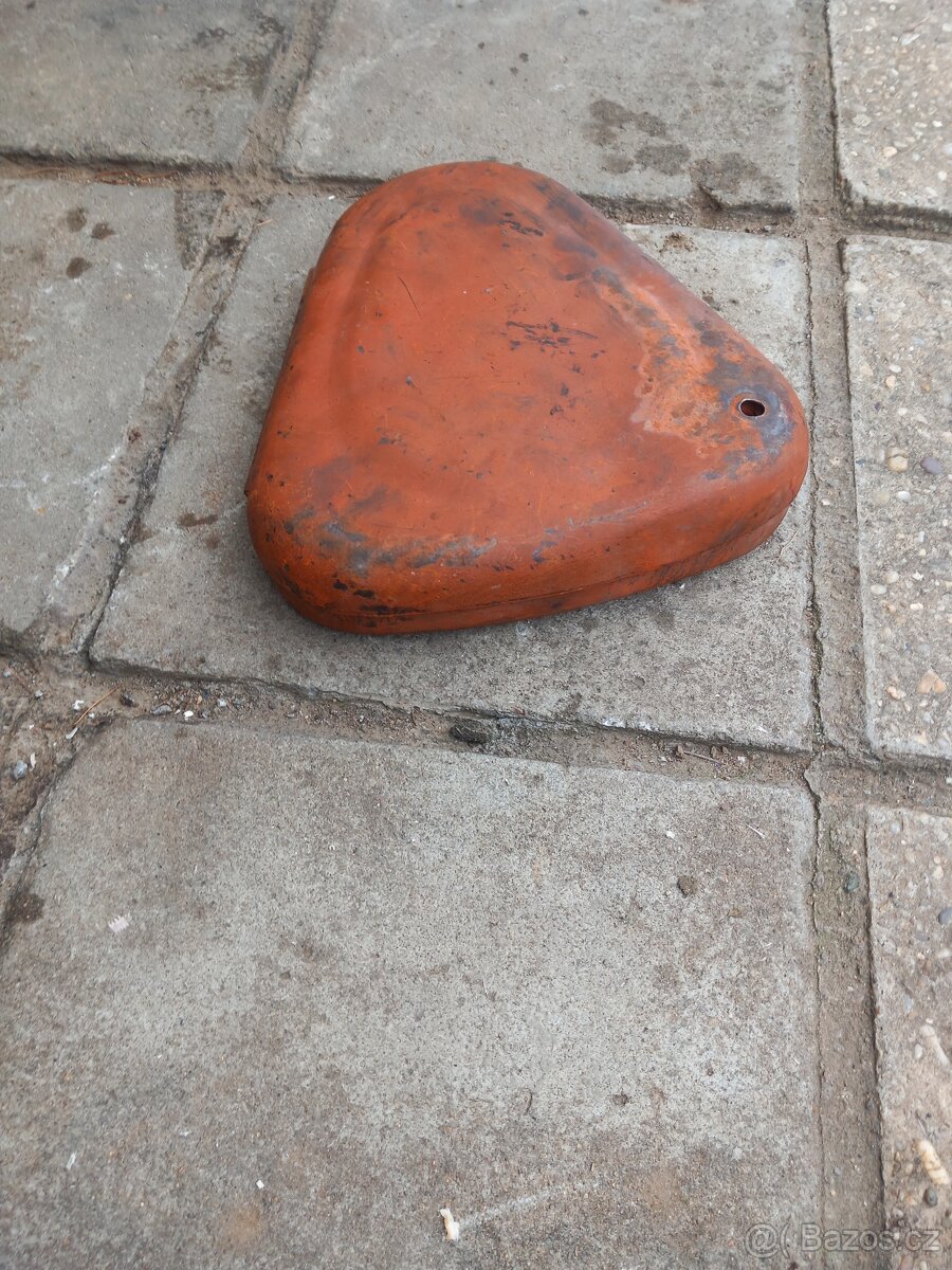 Jawa Perak bocni kastlik na nařadi 1500kc