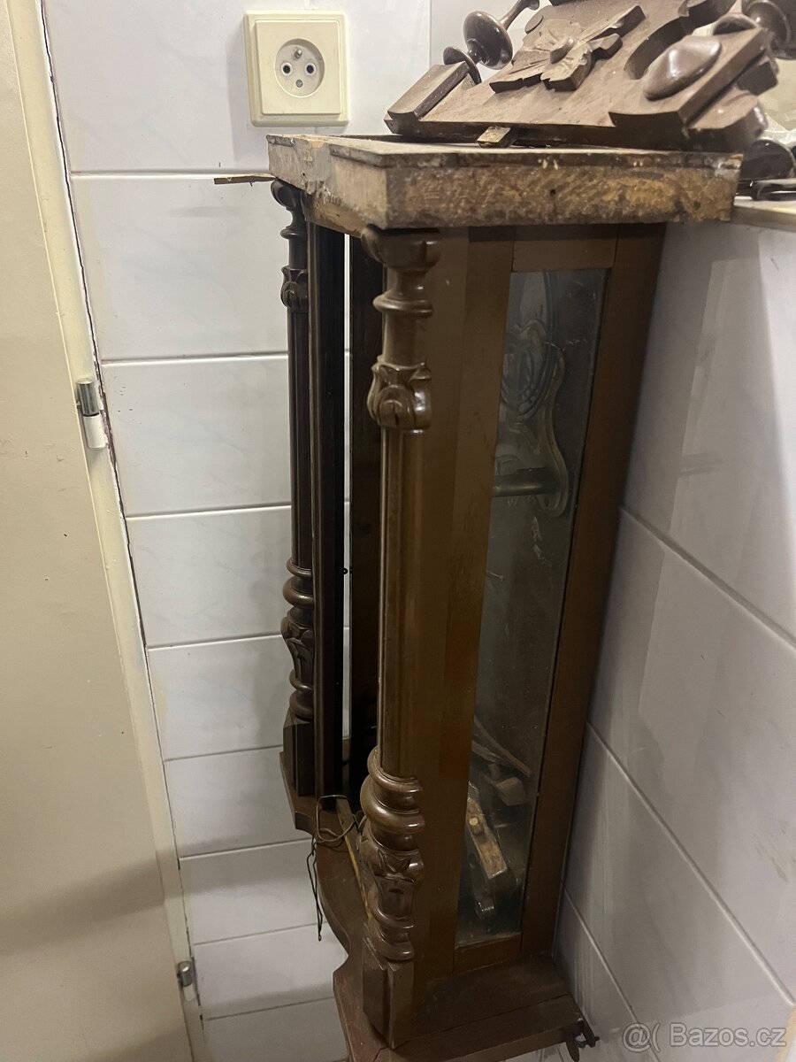 Nález  torso Hodinová bedna pro KUTILA