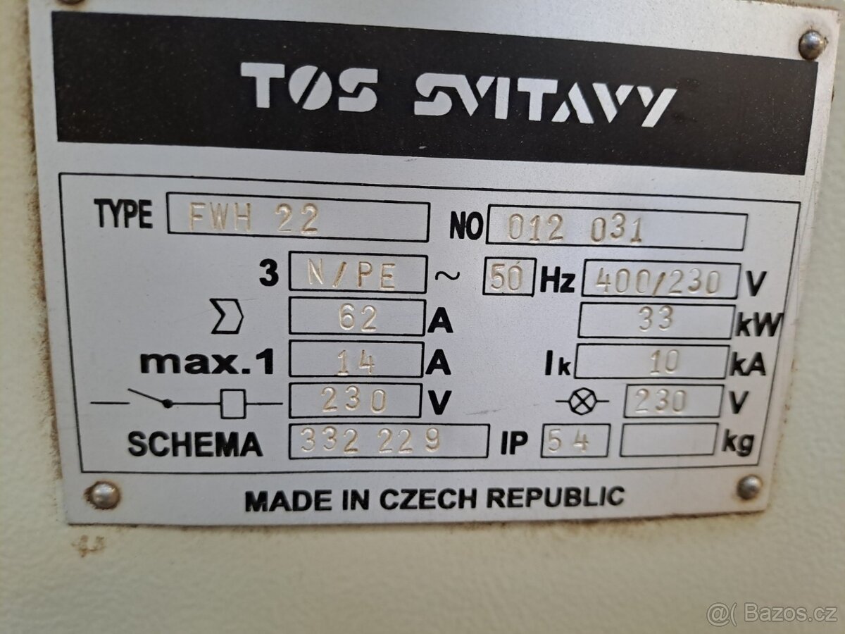 Hoblovka, čtyřstranná frézka