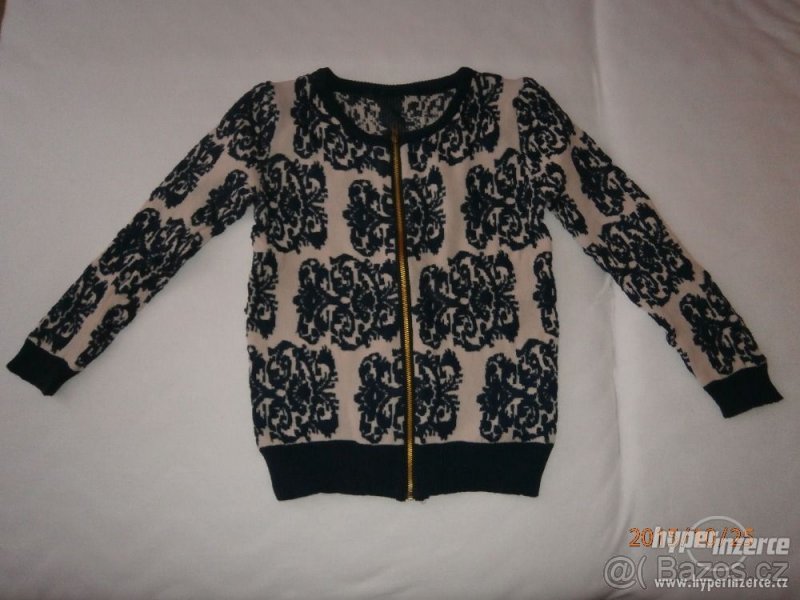 Dámský vzorovaný svetr