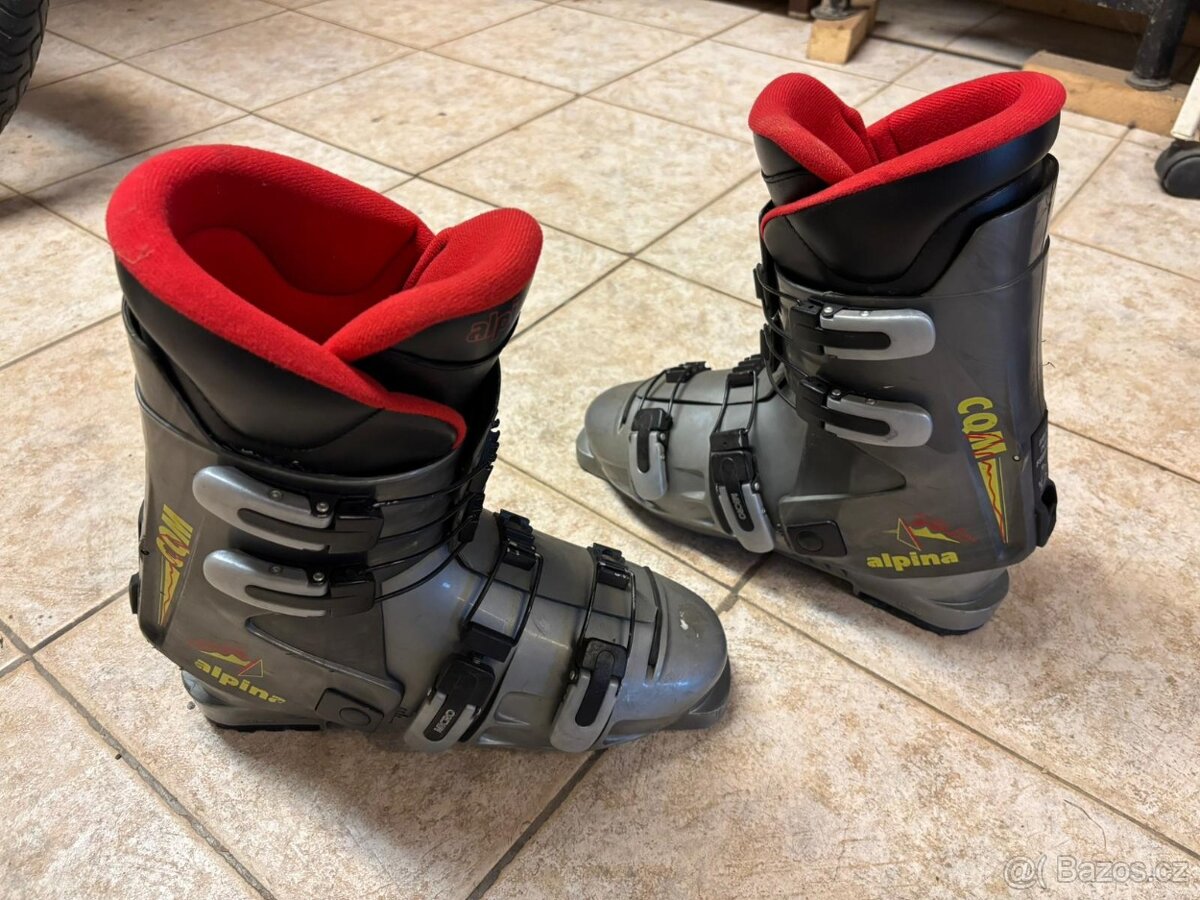 Lyžáky značky Alpina