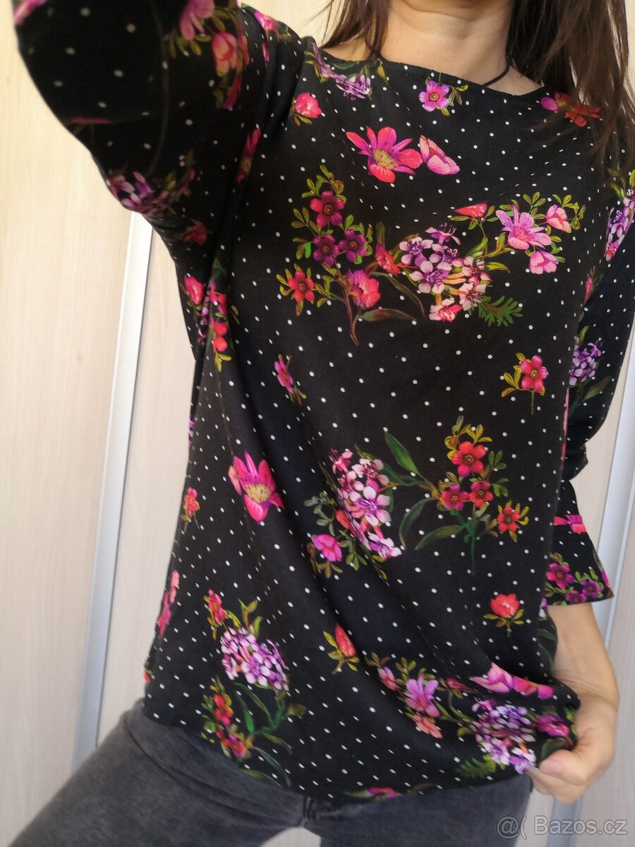 Halenka Street One vel.L