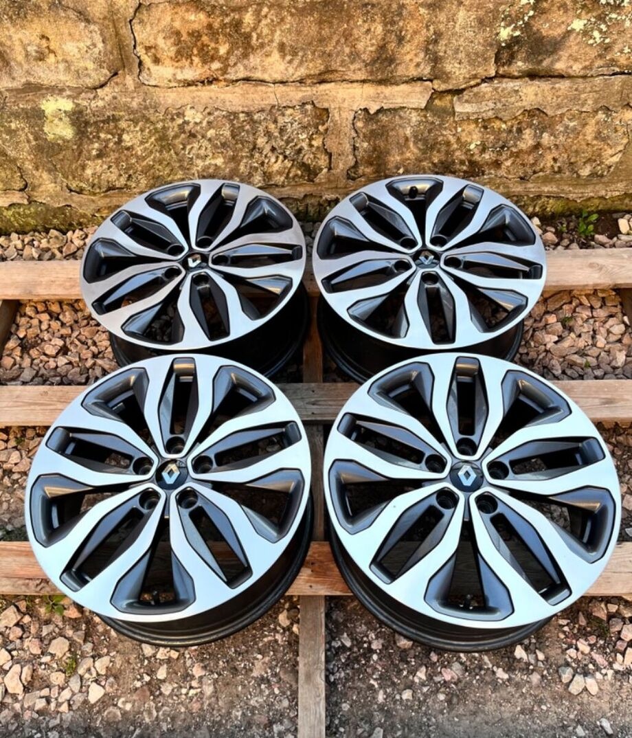 5x114,3 R18 originál Renault Talisman Scenic Megane - senzor