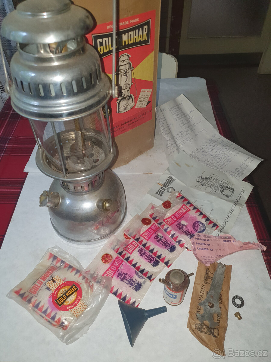 lodní petrolejová lampa