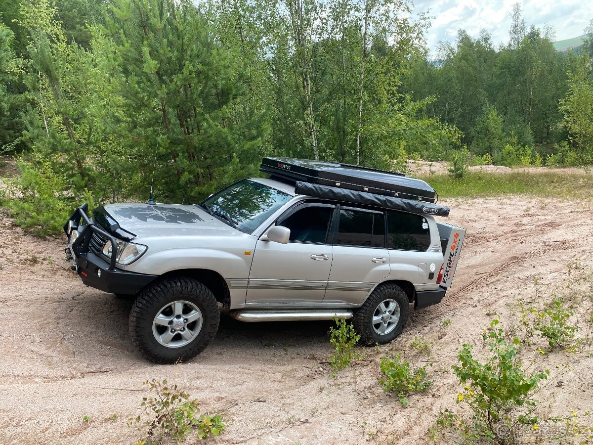 Toyota land cruiser 100