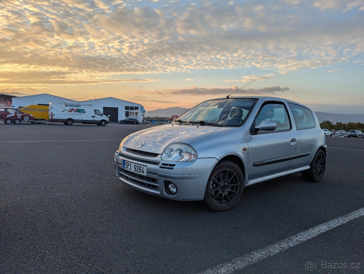 Renault Clio Sport 172 ph1