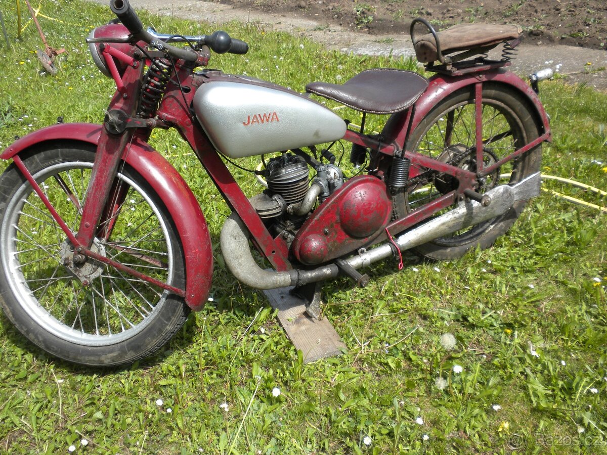 JAWA VILLIERS r.v.1933 ,pojízdná,dlouhá léta uložená na půdě