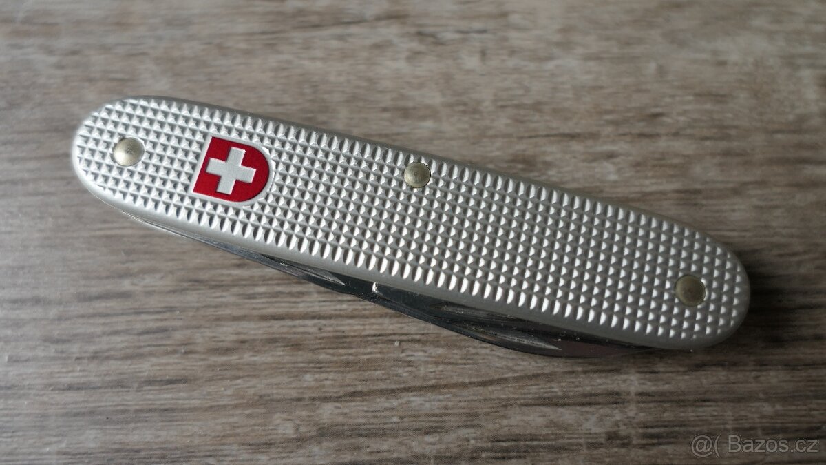 Victorinox alox 03