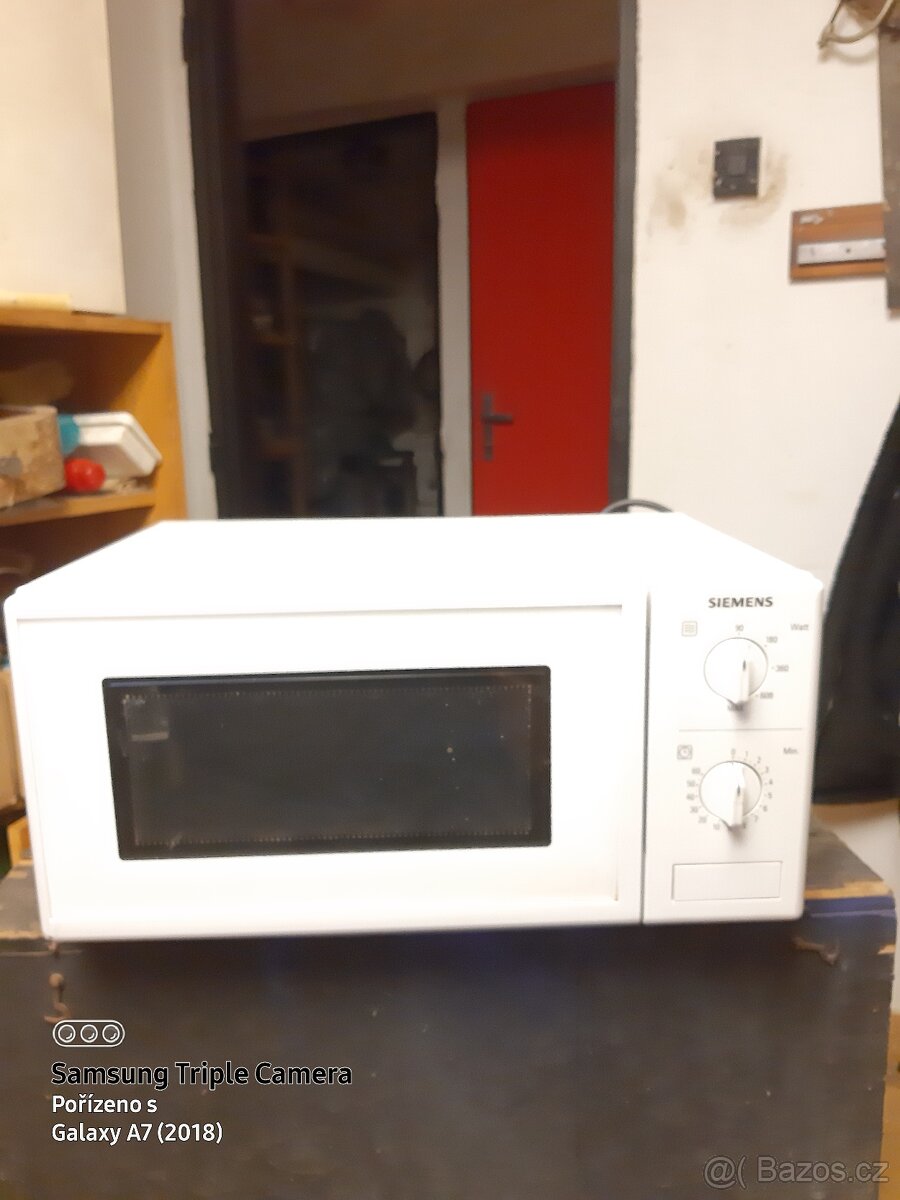 Prodám menší mikrovlnku Siemens