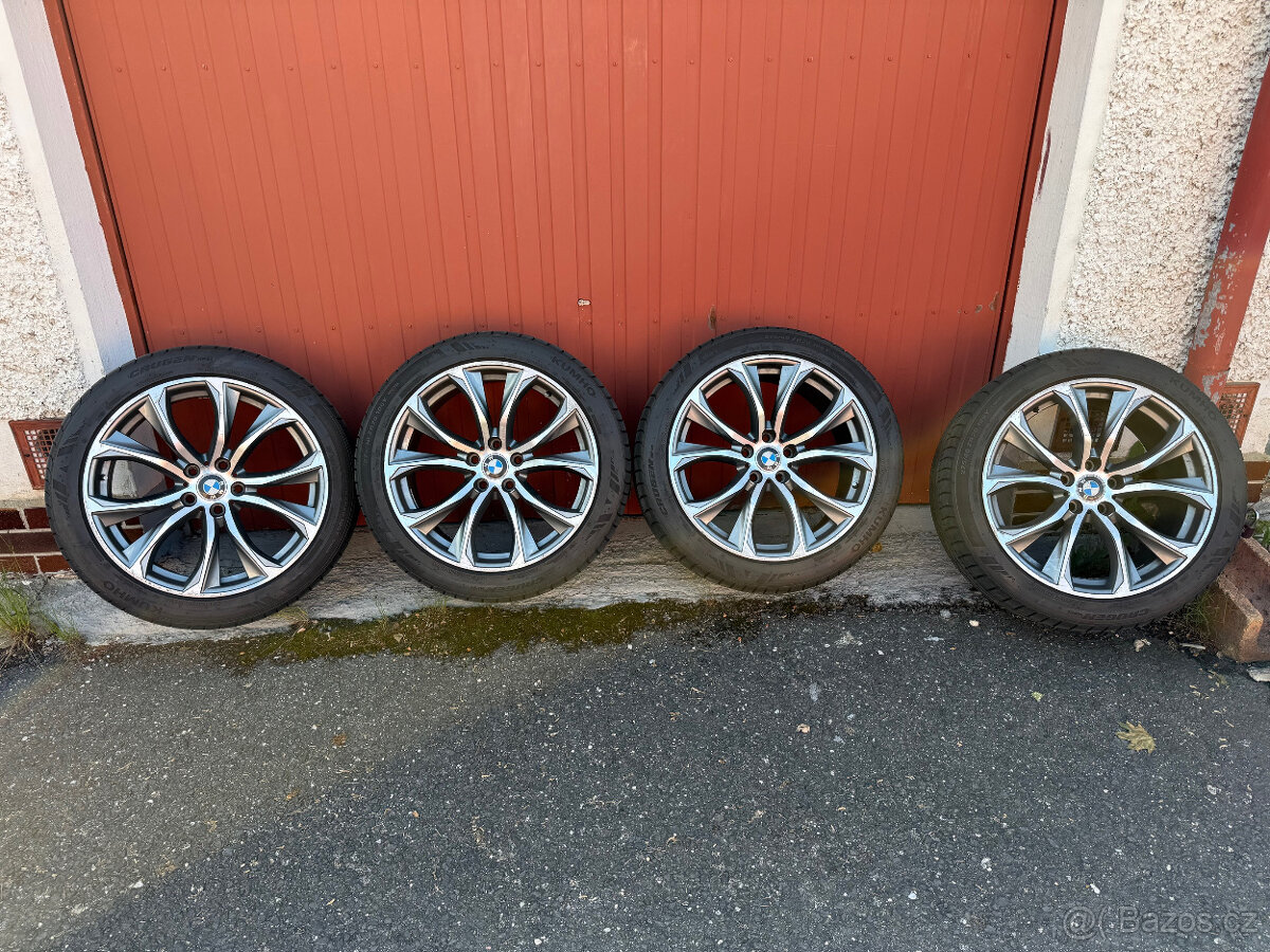 Kola BMW se zánovními pneu 275/40 R20