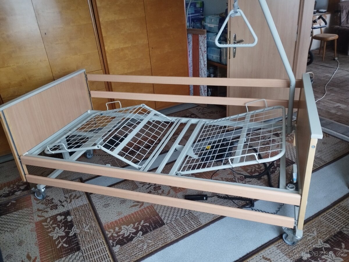 Zdravotní elektrická polohovací postel