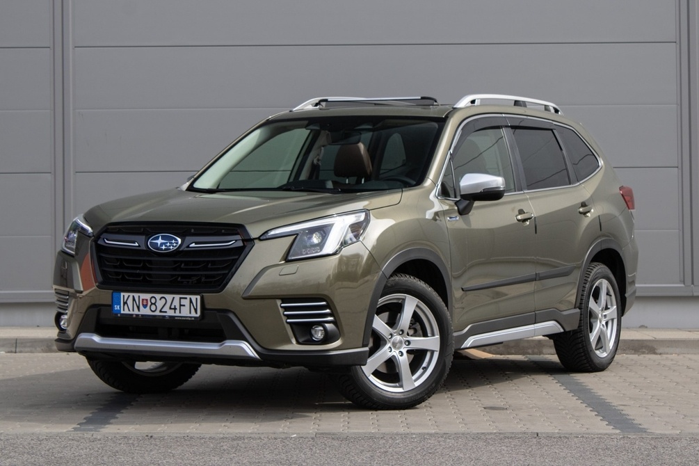 Subaru Forester 2.0i MHEV Premium Lineartronic Záruka 1r/40t