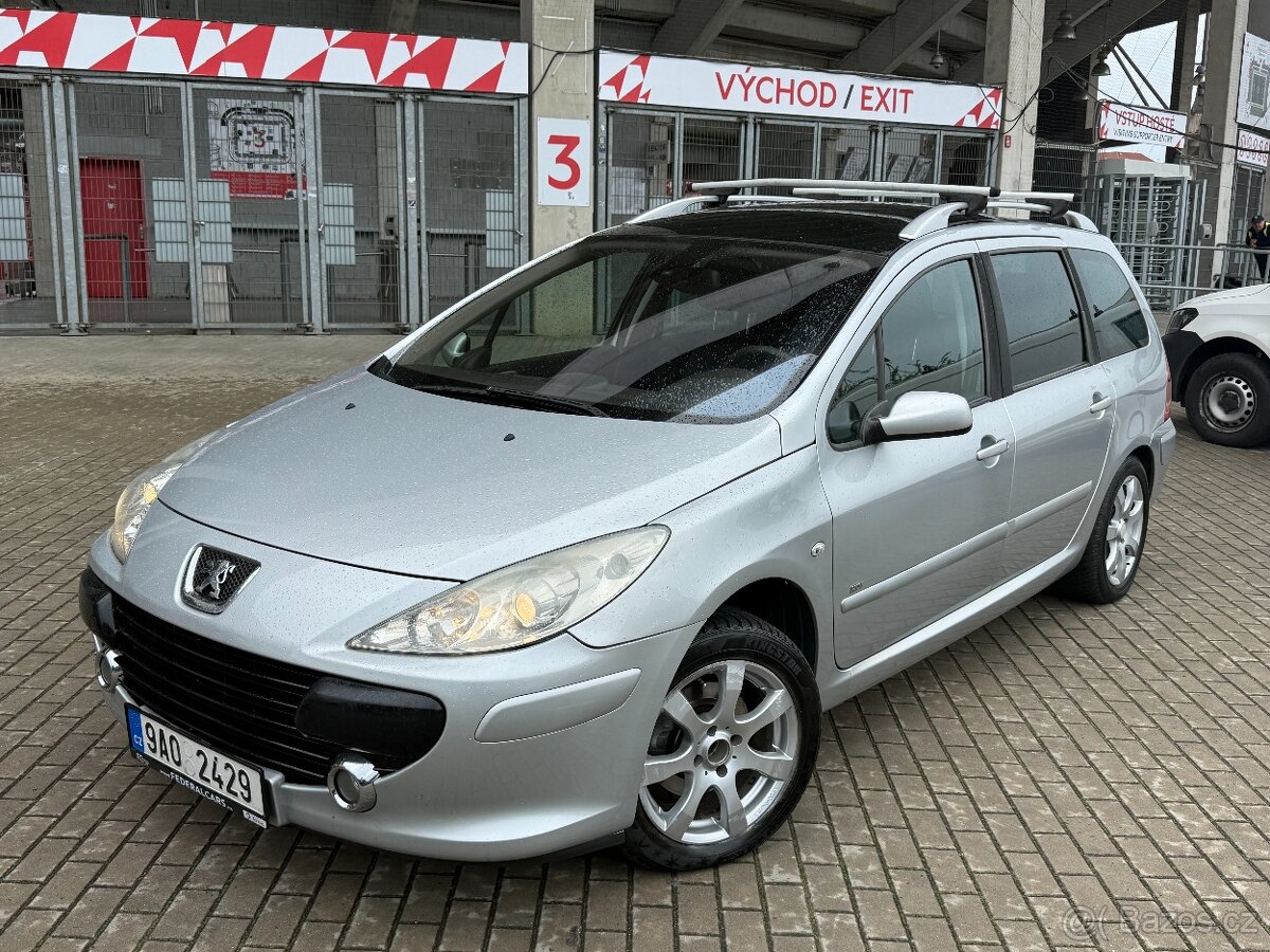 Peugeot 307, 1.6HDI, 80kw 7 míst Tažné 1.3T
