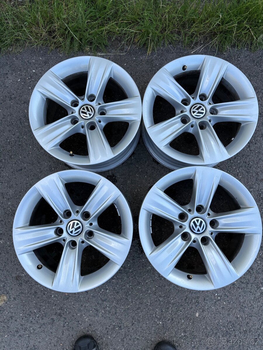Alu kola BMW / VW T5, T6 průměr R16 rozteč 5 x 120 jako nová
