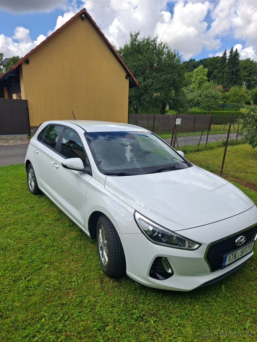 Hyundai i30 HB 1.0 T-GDI MT Trikolor Comfort