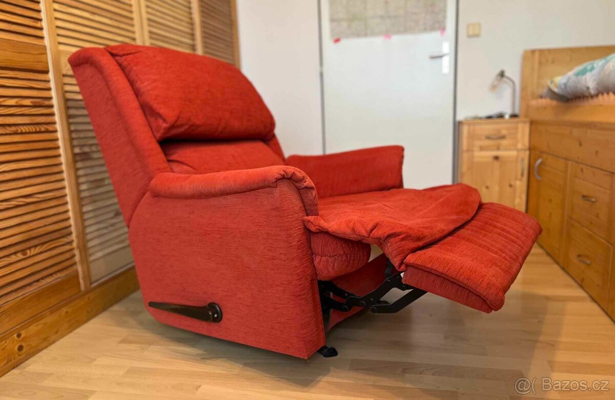 Rozkládací TV křeslo