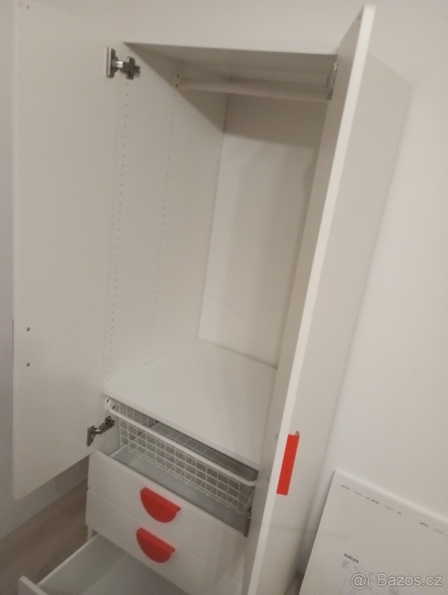 Ikea Smastad - skříň