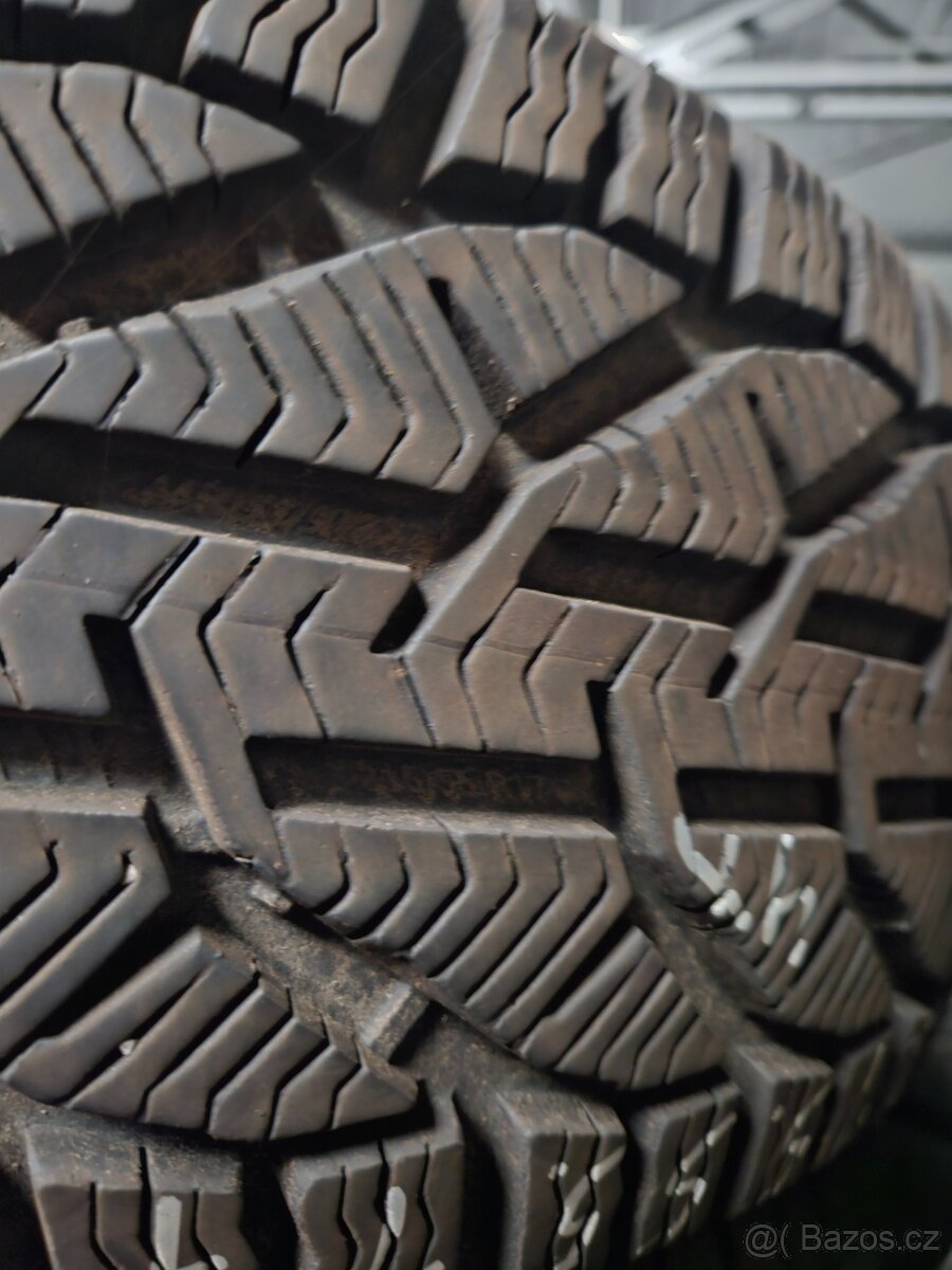 215/55R17 98V ORIUM WINTER