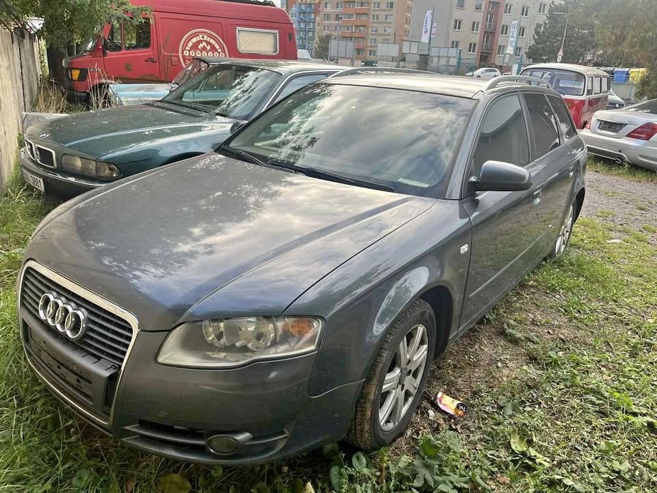 prodám audi nepojízdné