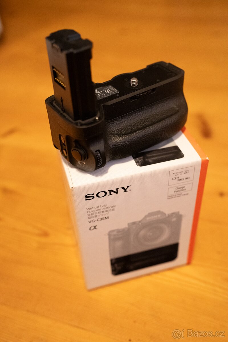 Originální Sony bateriový grip VG-C3EM pro A7III