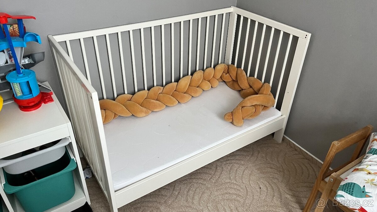 Dětská postýlka Gulliver