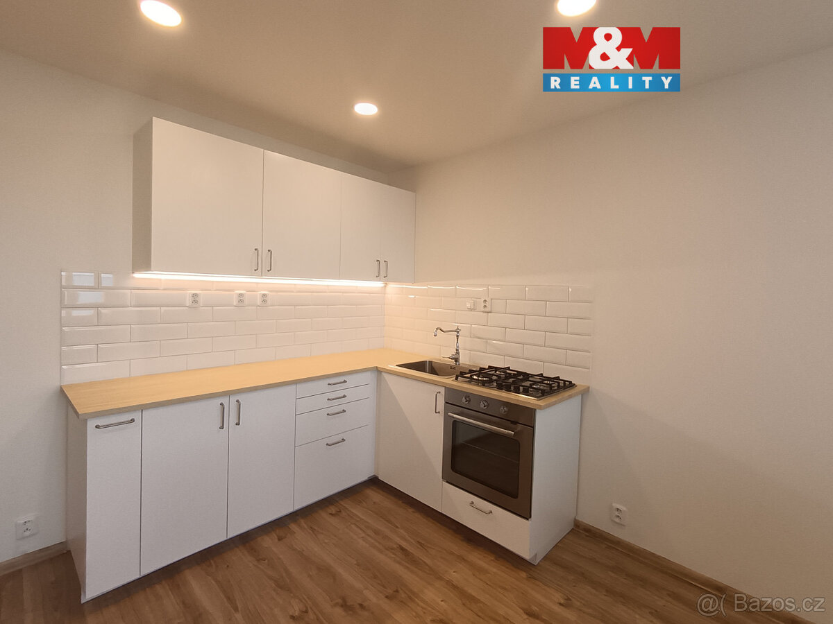 Prodej bytu 2+kk, 46 m², Ostrava, ul. Nádražní