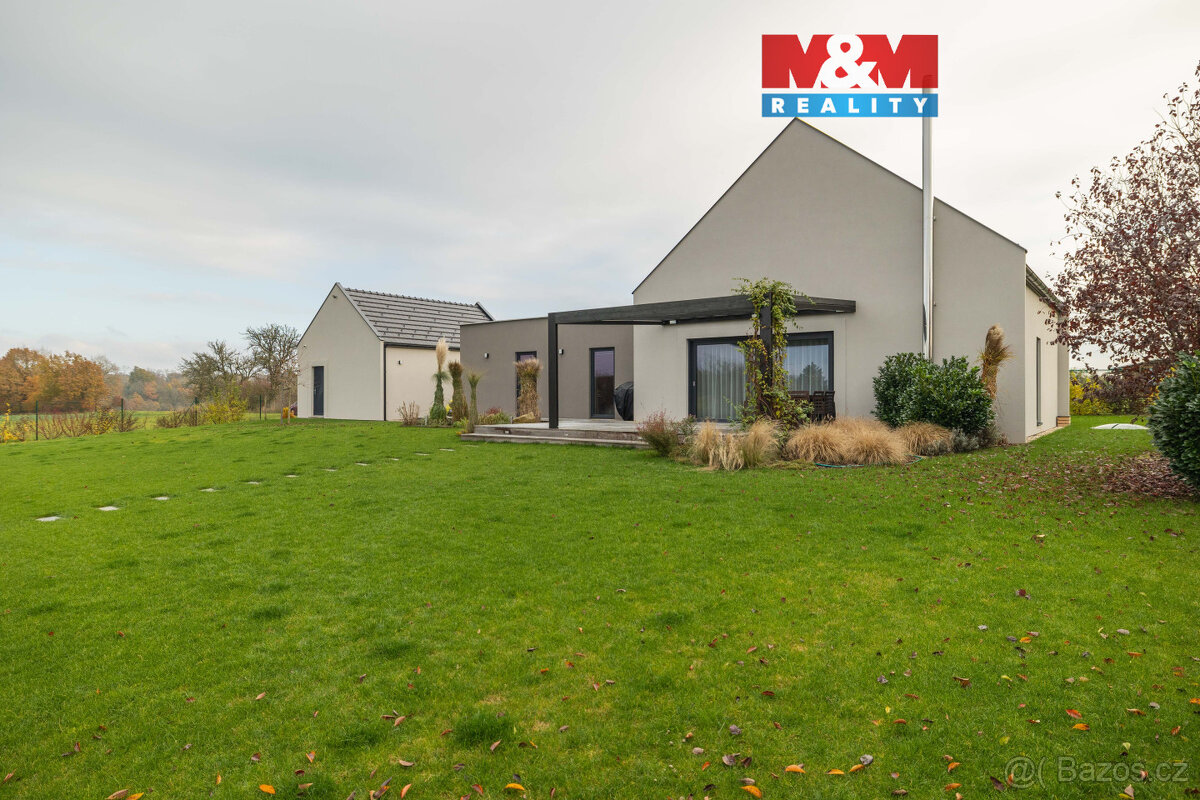 Prodej RD 4+kk Loukovec, Mnichovo Hradiště