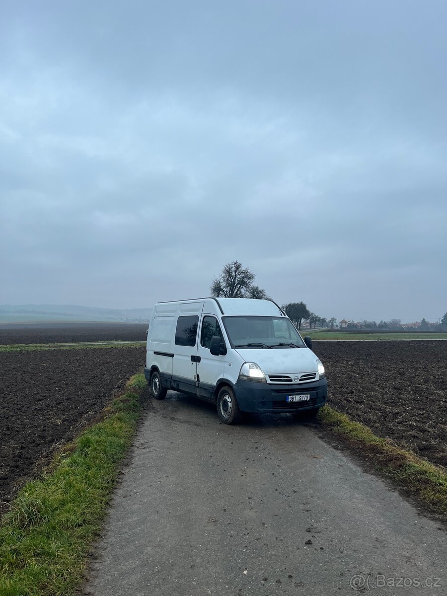 Nissan interstar 2.5 dci