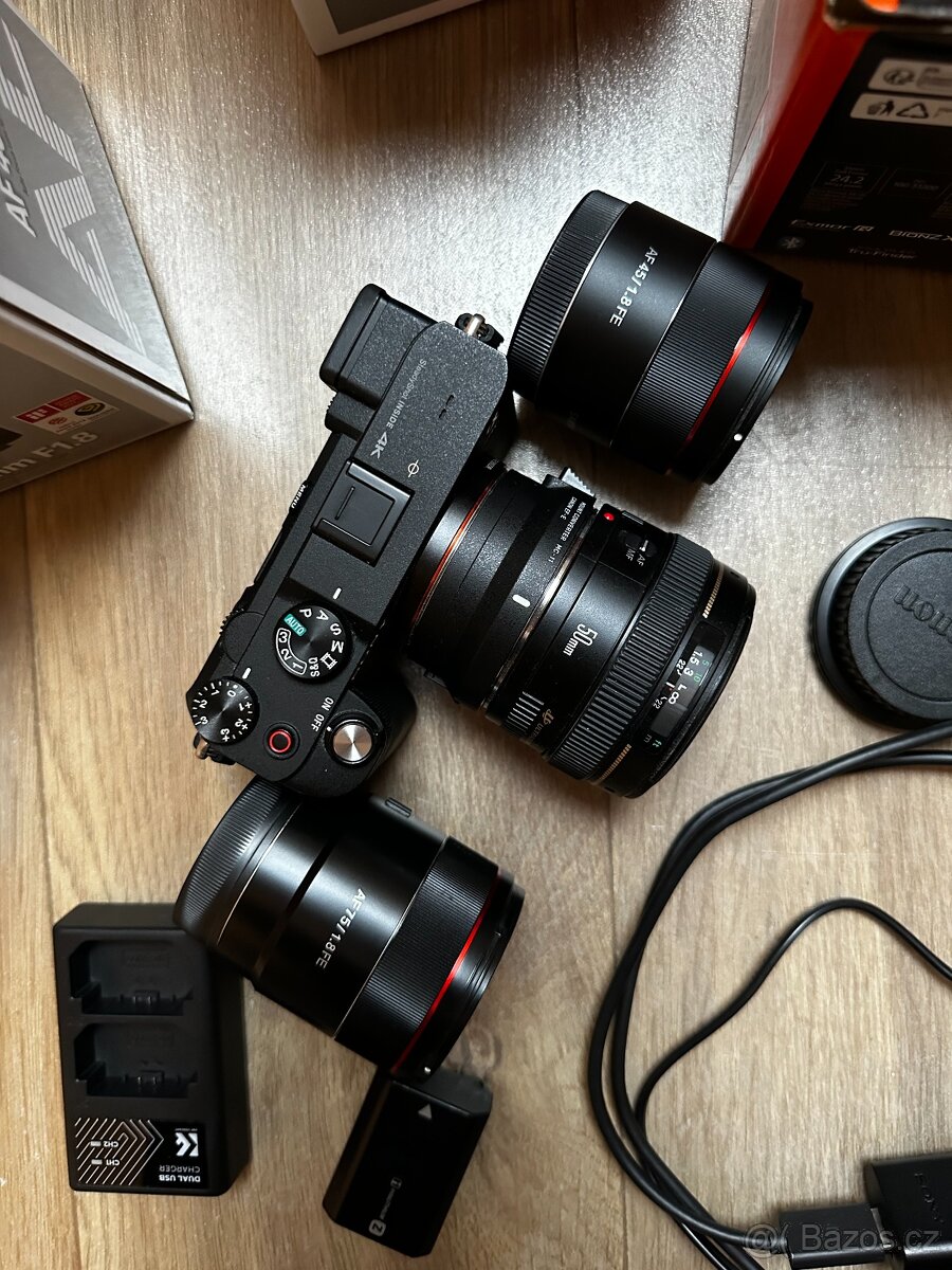 Prodám Sony a7c + tri objektivy