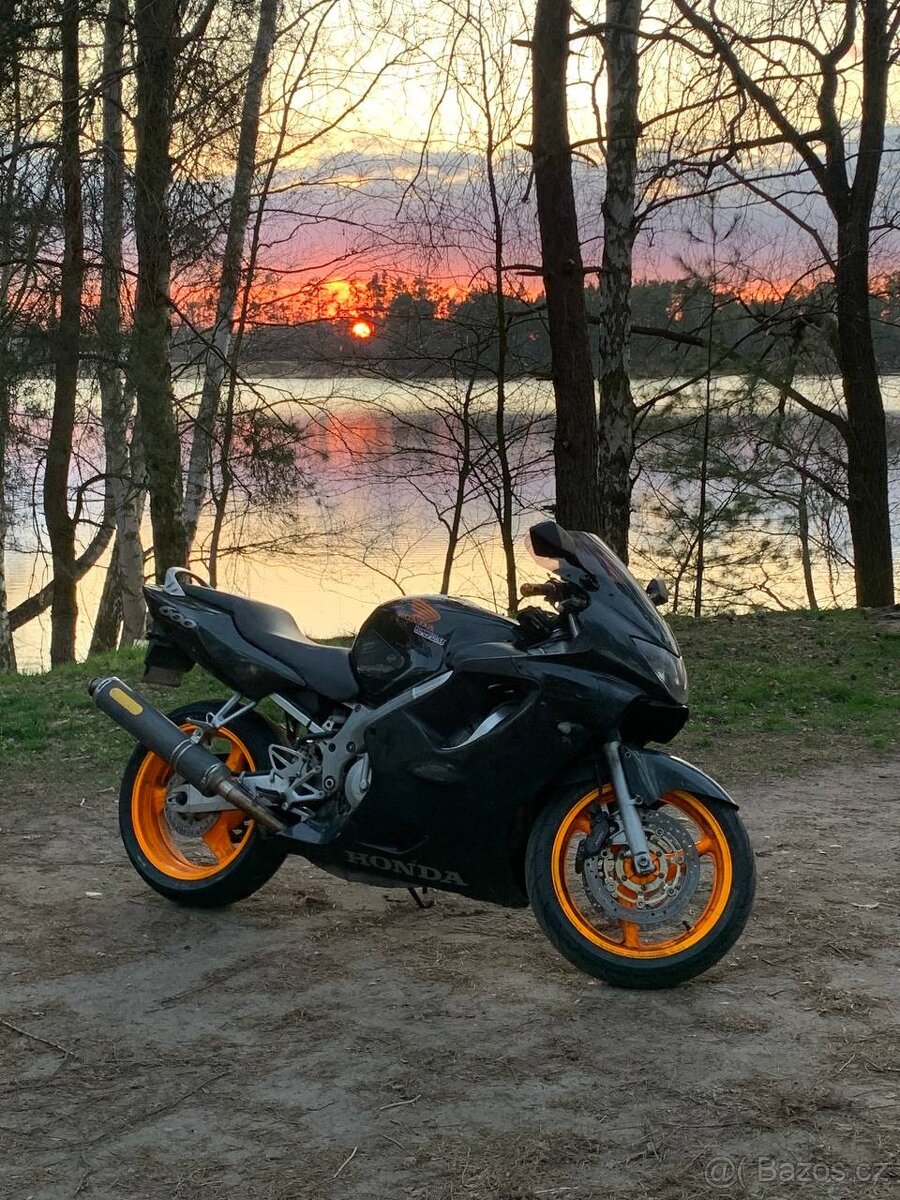 HONDA CBR 600F4 25kw