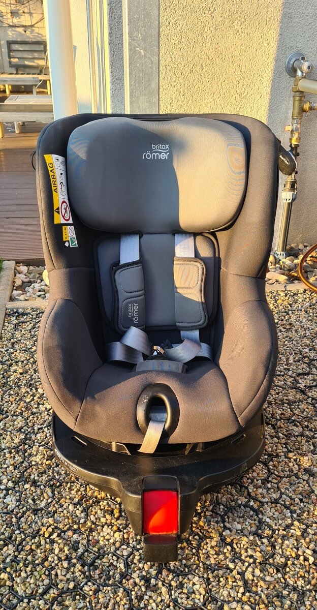 Autosedačka Britax Römer Dualfix M i-Size