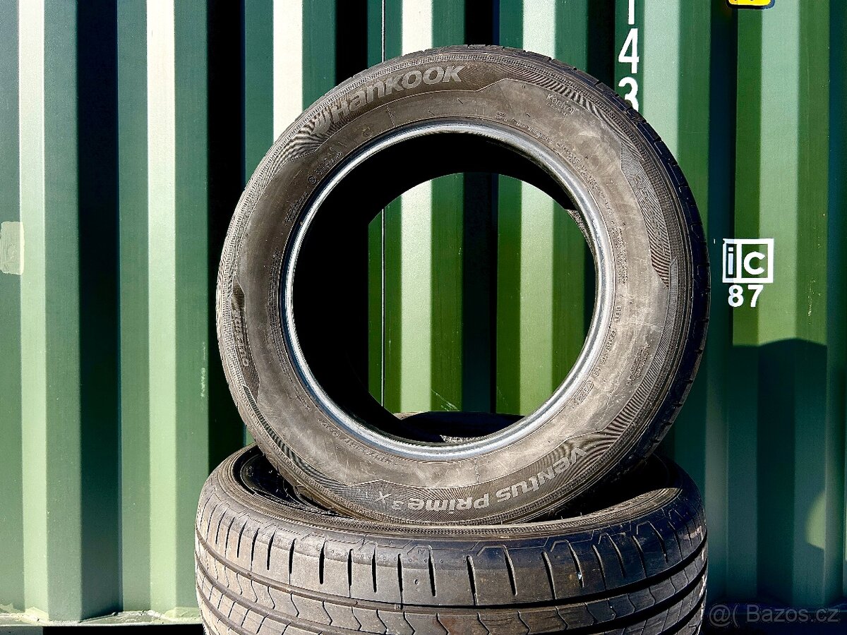 Letní pneumatiky Hankook 215/65 R17 – pěkný stav